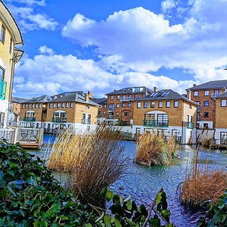 Riverside 3Br With Easy Transport 20Mins To City Centre 伦敦 外观 照片