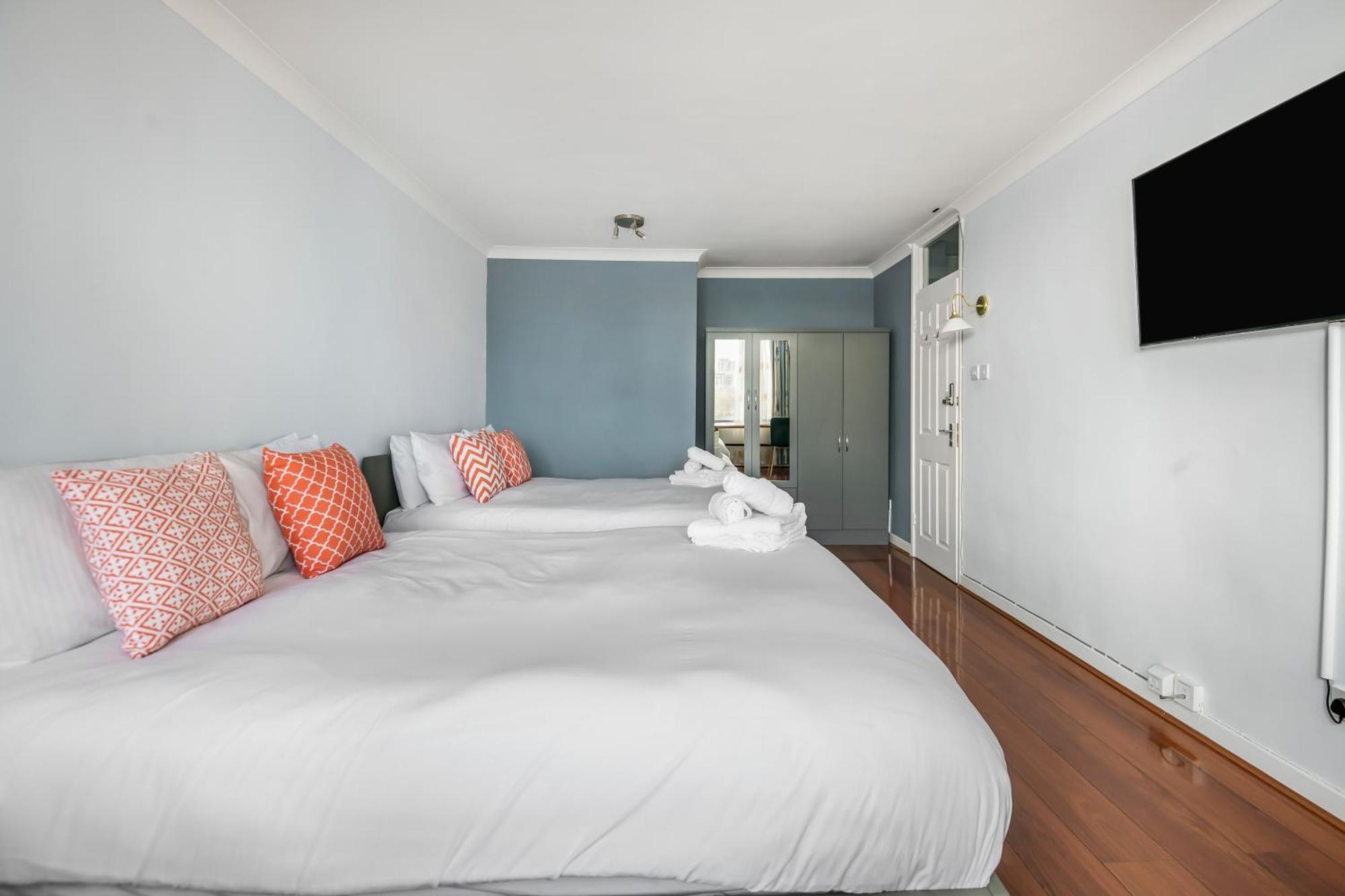 Riverside 3Br With Easy Transport 20Mins To City Centre 伦敦 外观 照片